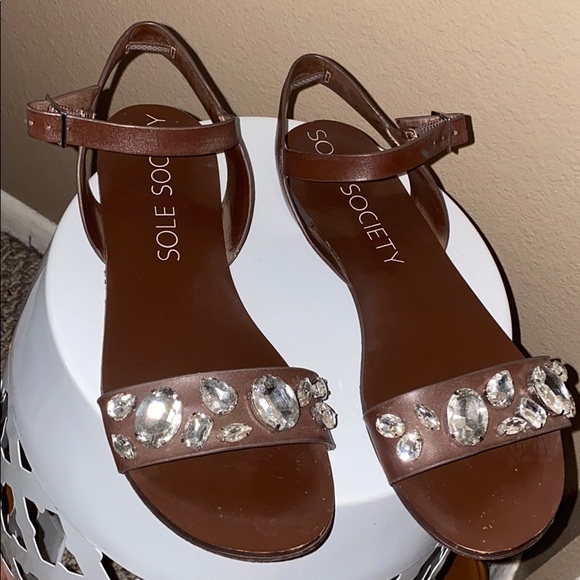 Jeweled Sandals - Picture 2 of 3